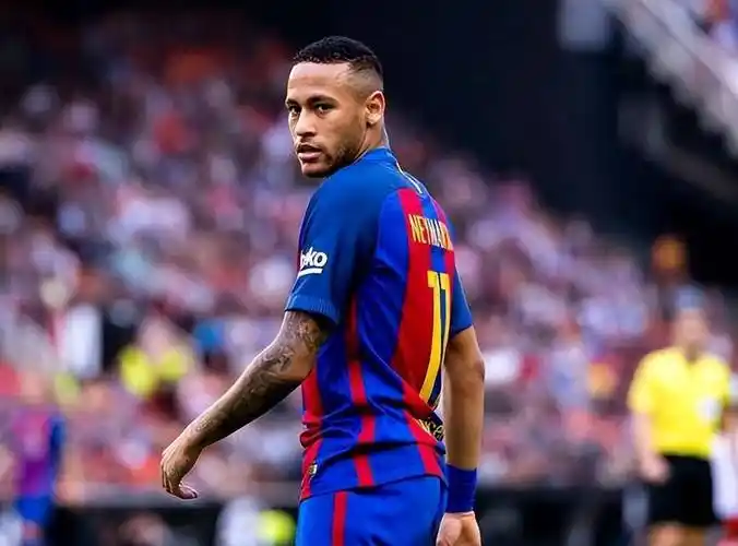 也迫使主教 也迫使主教